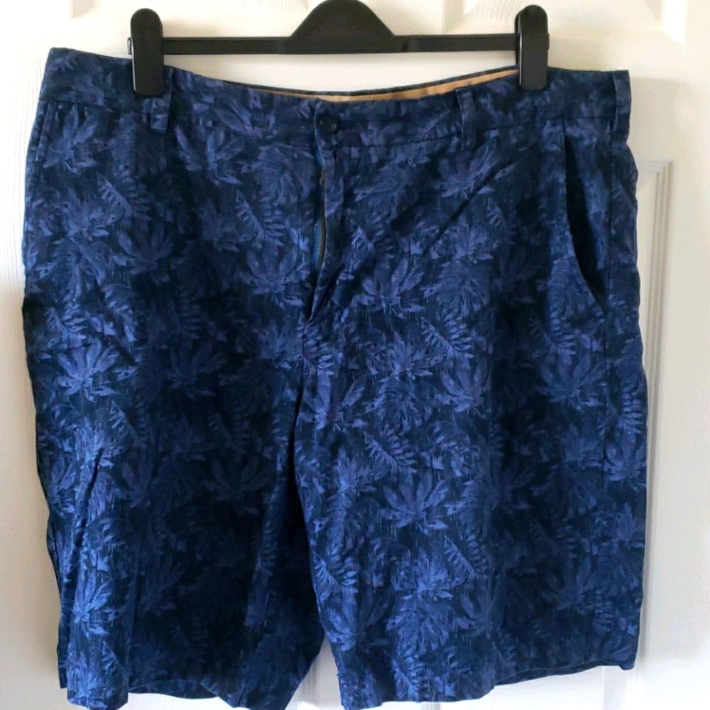 Arrow Floral design shorts